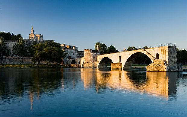 visiter Avignon avec un chauffeur privé